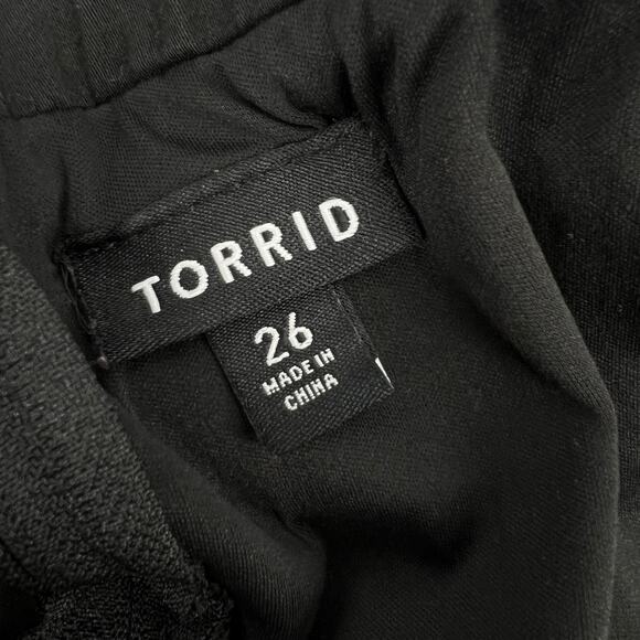 Torrid Halter Fit and Flare Pinup Dress Black Size 26 - Picture 4 of 4